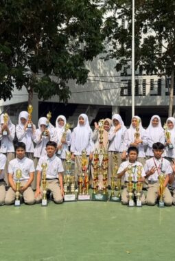 Dalam Dua Bulan, SMP Islam Athirah Bone Torehkan 39 Prestasi di Berbagai Bidang