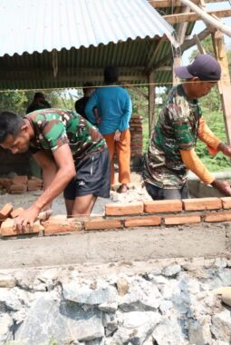 Tak Pernah Bermimpi Punya Rumah Sendiri, Pak Ismail Terharu Dibantu TNI Kodim 1409/Gowa